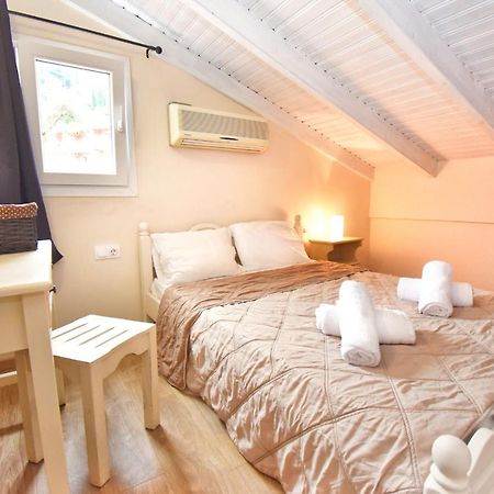 Mike'S Apartments Agios Gordios  Dış mekan fotoğraf