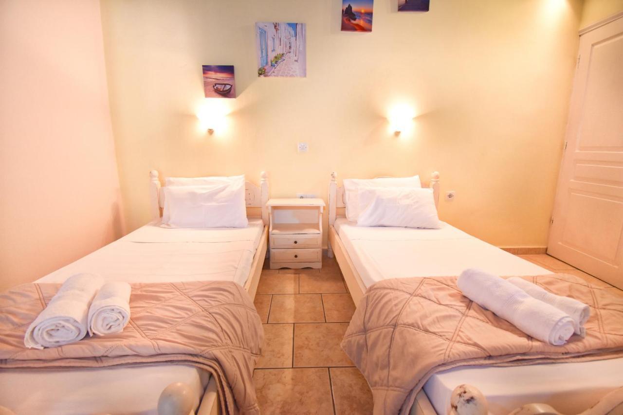 Mike'S Apartments Agios Gordios  Dış mekan fotoğraf