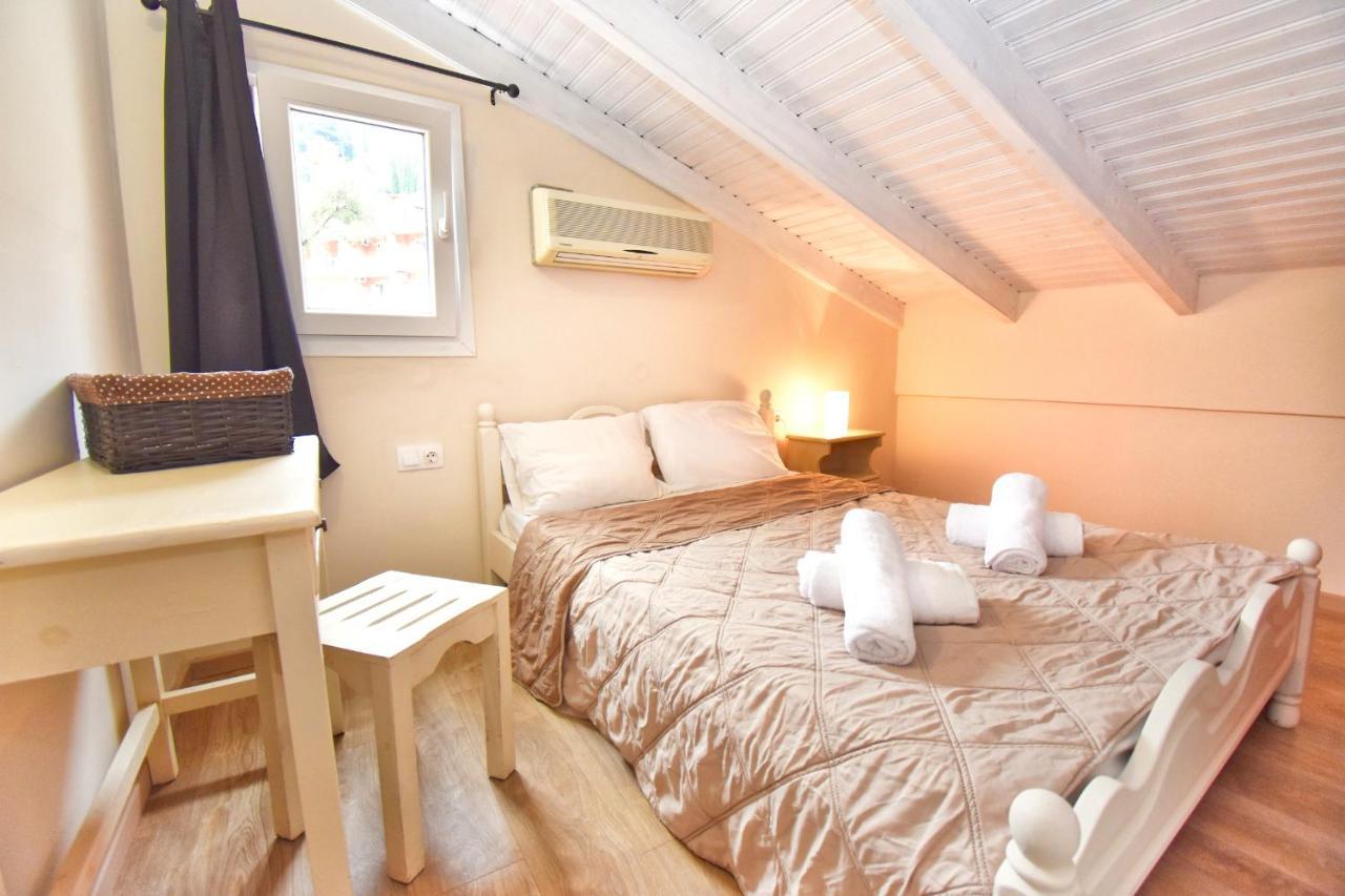 Mike'S Apartments Agios Gordios  Dış mekan fotoğraf